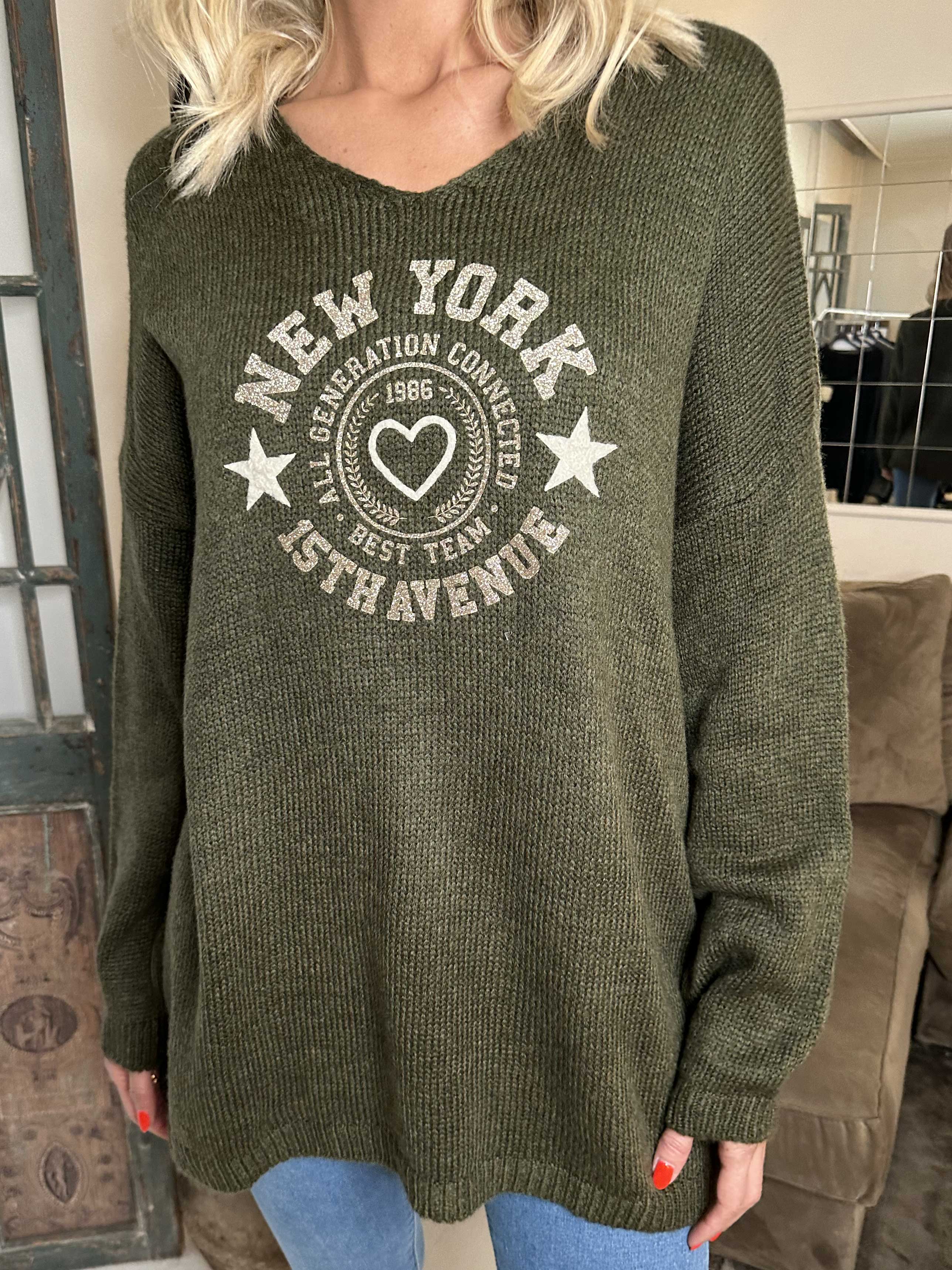 Achilla - Strikbluse med guld print foran